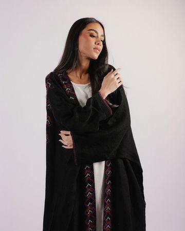Mishkat Muzun Linen Abaya (Black) - 60